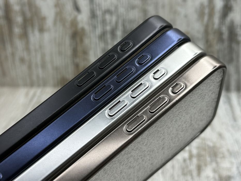 Чехол Chrome MagSafe на iPhone 15 Pro Max/ 15 Pro. Защита камер. Чохол