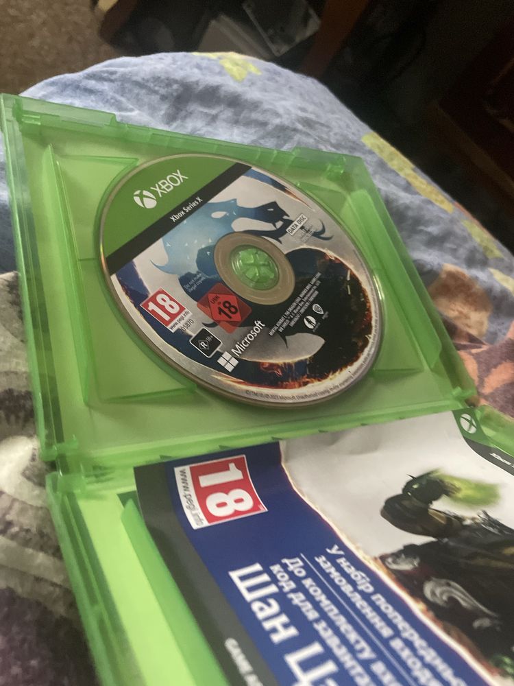 Срочно продам диск с игрой Mortal kombat 1 для xbox series x