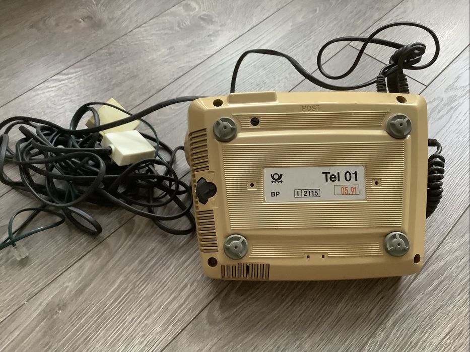 Стационарный телефон