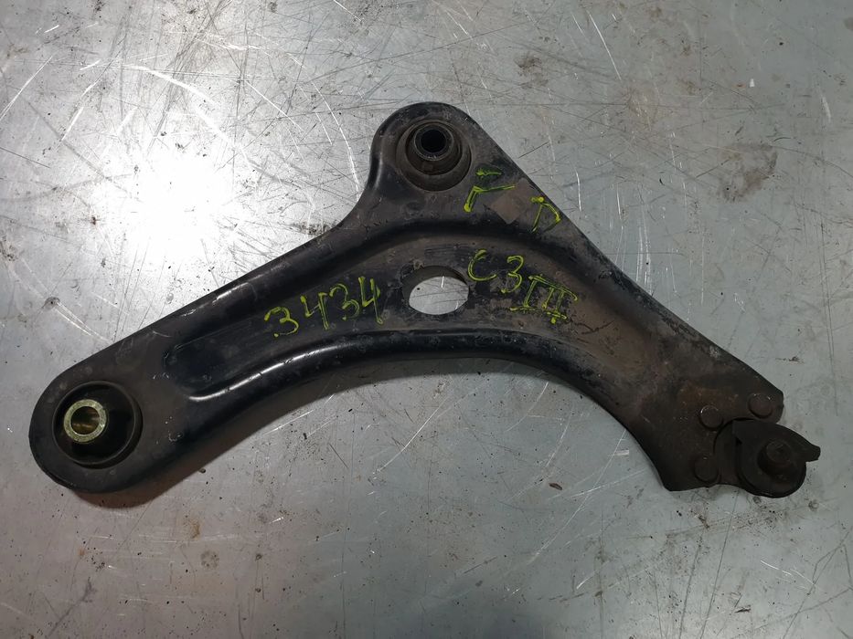 Braço de suspensão frente direito CITROËN C3 III (SX)