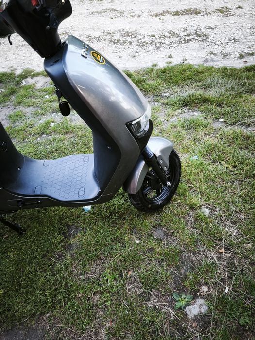 Електроскутер Fada n9