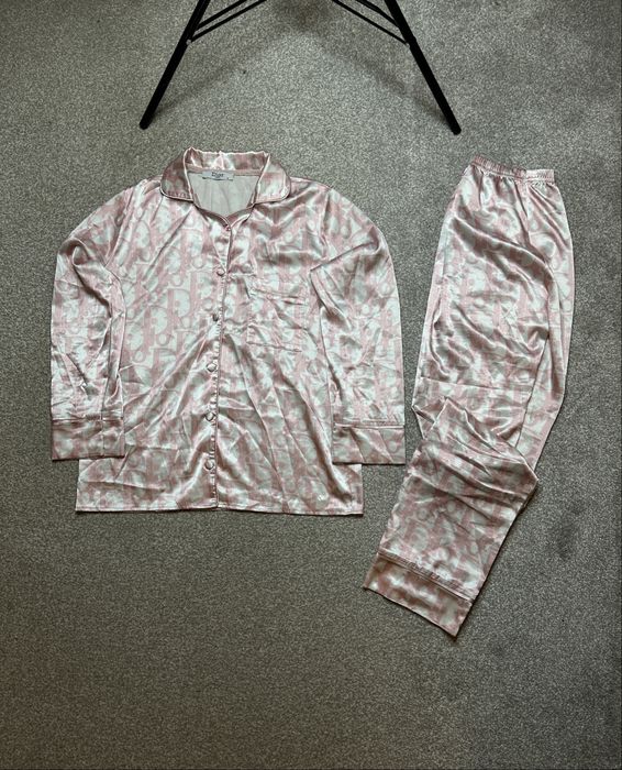 Christian Dior monogram pizama stroj pajamas