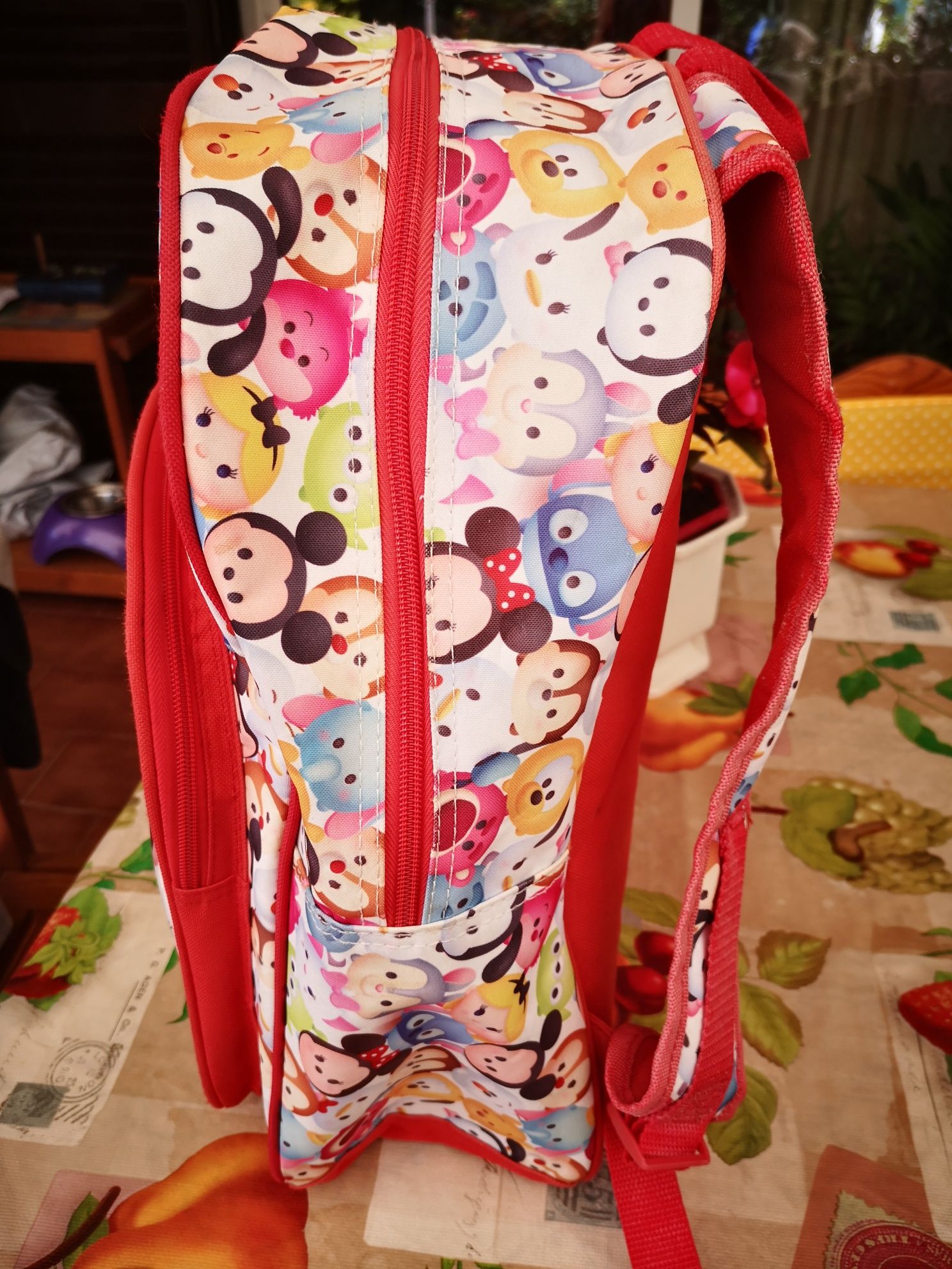 Mochila disney colorida