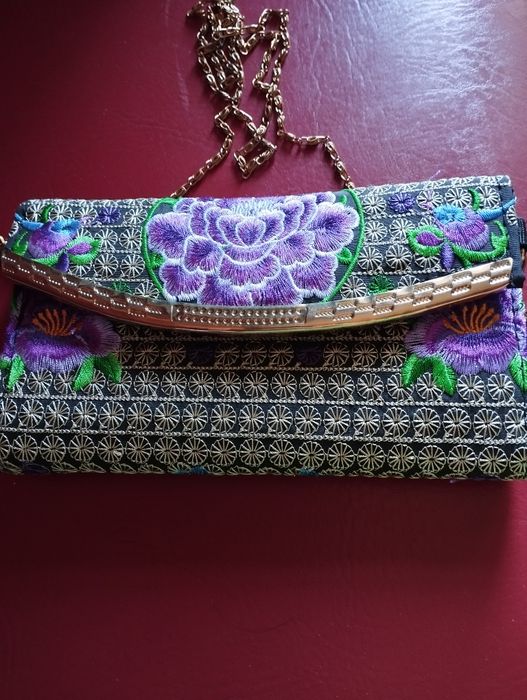 Женская модная сумочка розмер 20 см на 11 см цена 130 гривен пишите уп