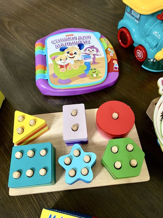 Дитячі розвиваючі іграшки Chicco, Fisherprice, Haba