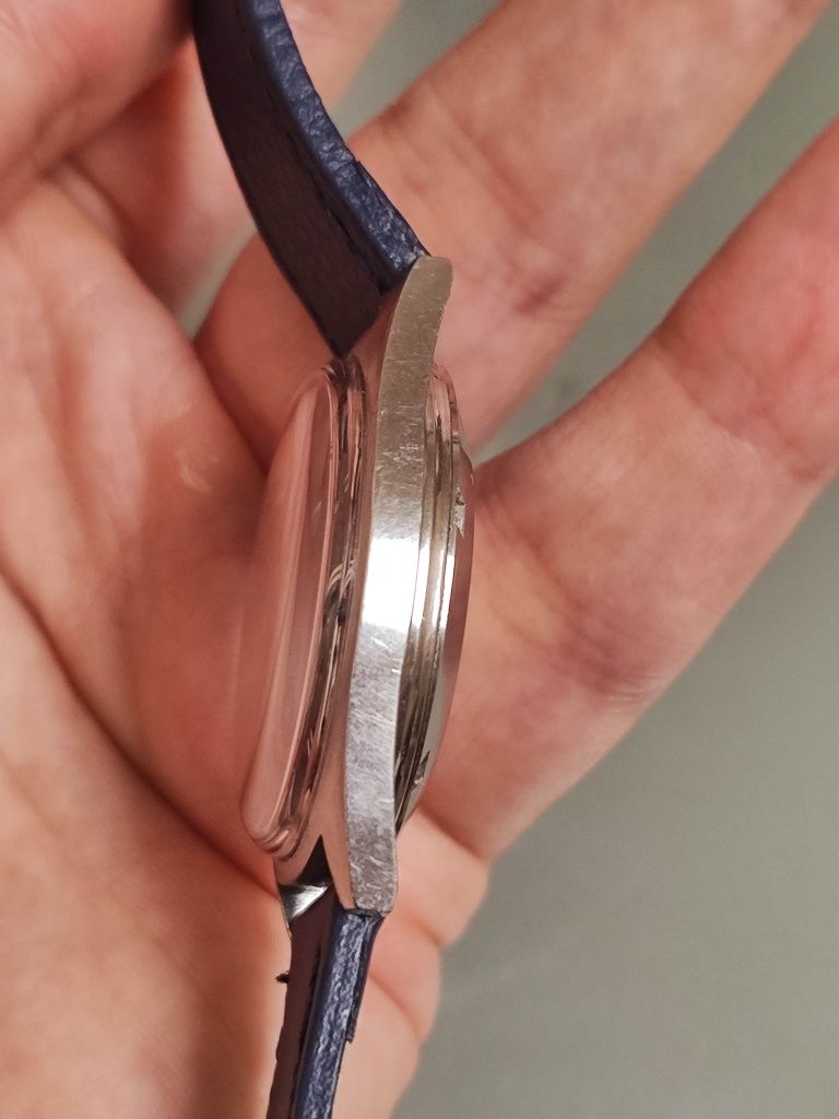 Omega Genève Automático Cal.552