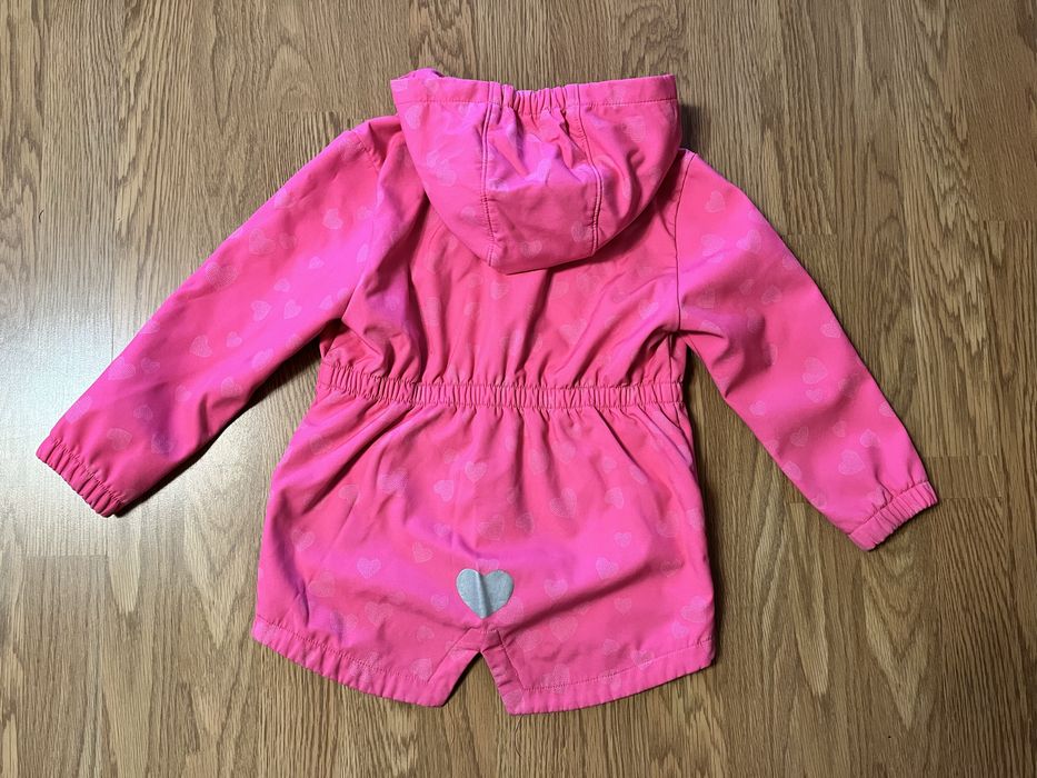 Курточка на дівчинку 110