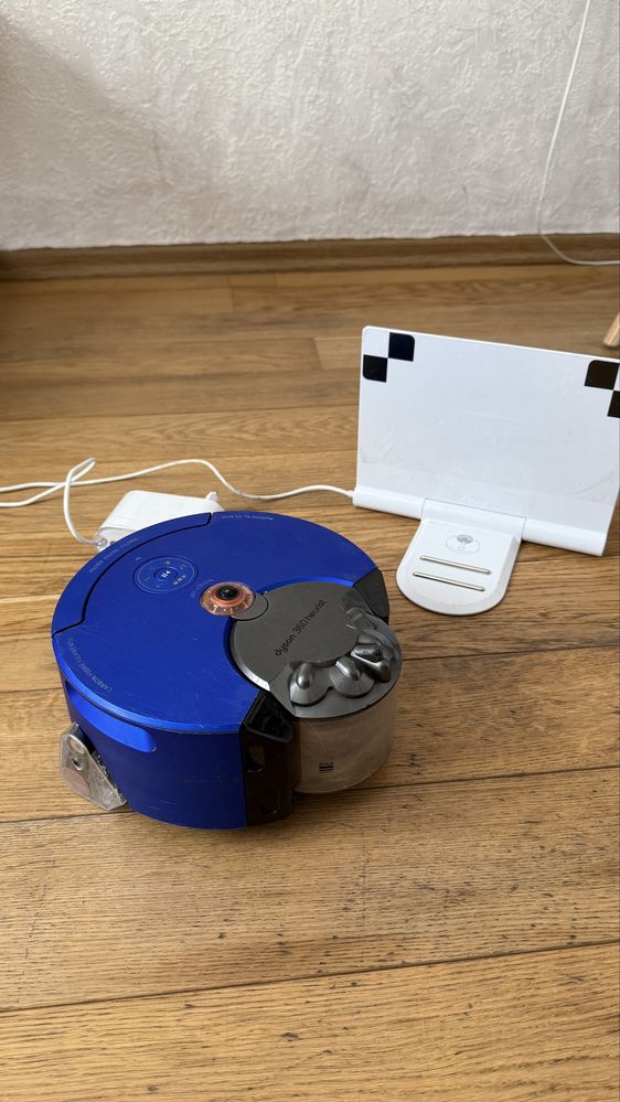 Робот пыдесос Dyson 360 heurist
