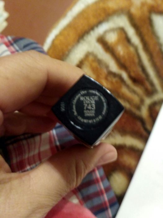 Губная помада Christian Dior Rouge Zinnia тон 743 и 999