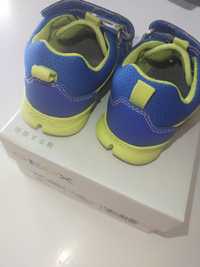 Geox Runner 23 buty adidas