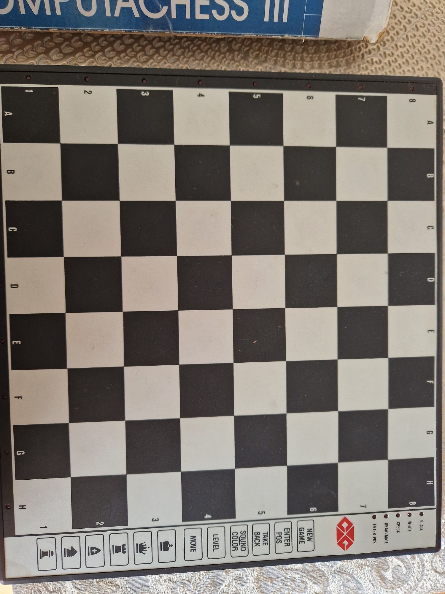 Elektroniczne szachy Computachess III