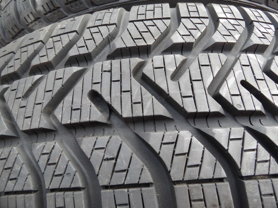 Koła Zimowe 15 Opel Astra 5x105 Czujniki