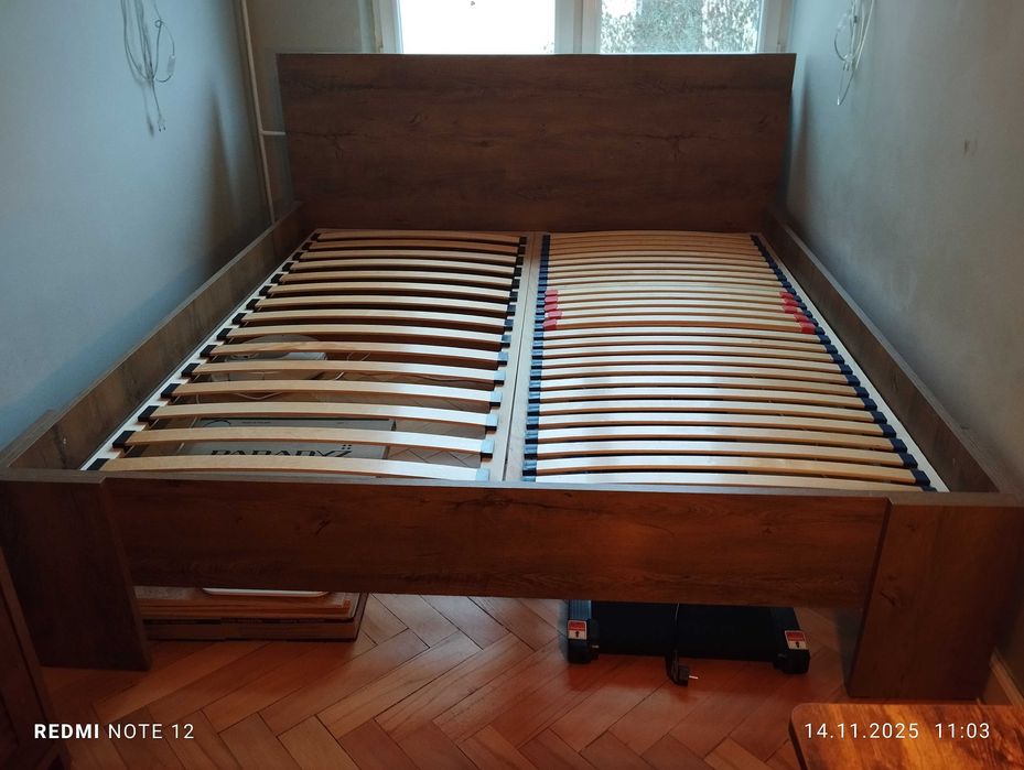 Łóżko VEDDE Jysk 180x200cm + 2 x stelaż 90x200cm