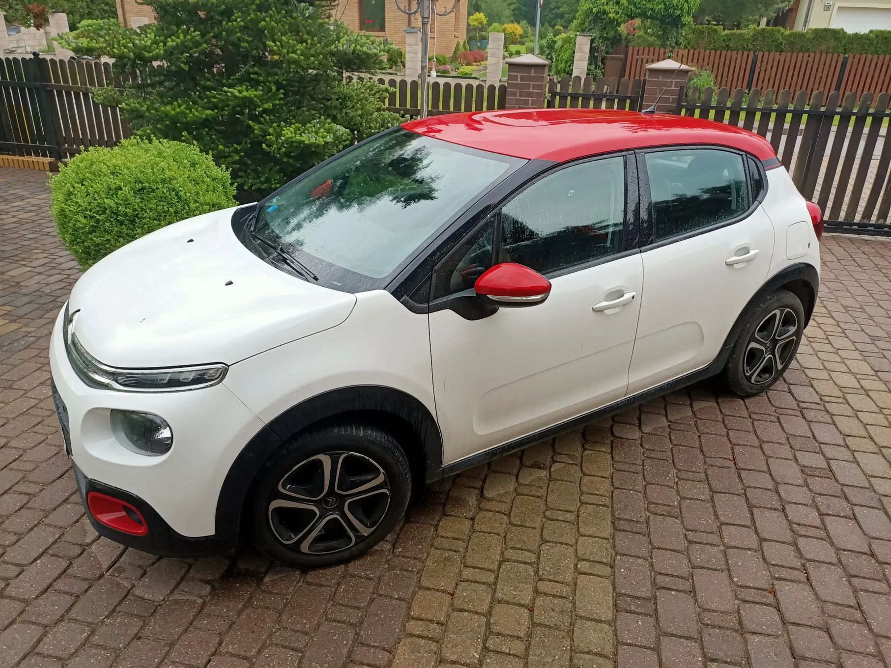 Citroën C3 Citroën C3 III • 1.2 PureTech 110 KM • Automat • Wersja SHINE