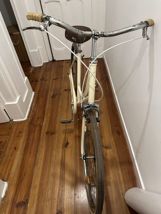 Bicicleta pasteleira