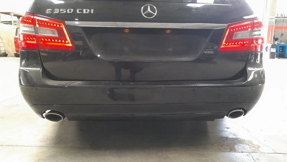 Pára-choques trás MERCEDES-BENZ Classe E Carrinha (S212)