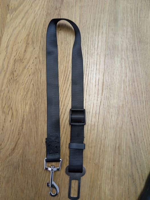 Ремінь безпеки з карабіном