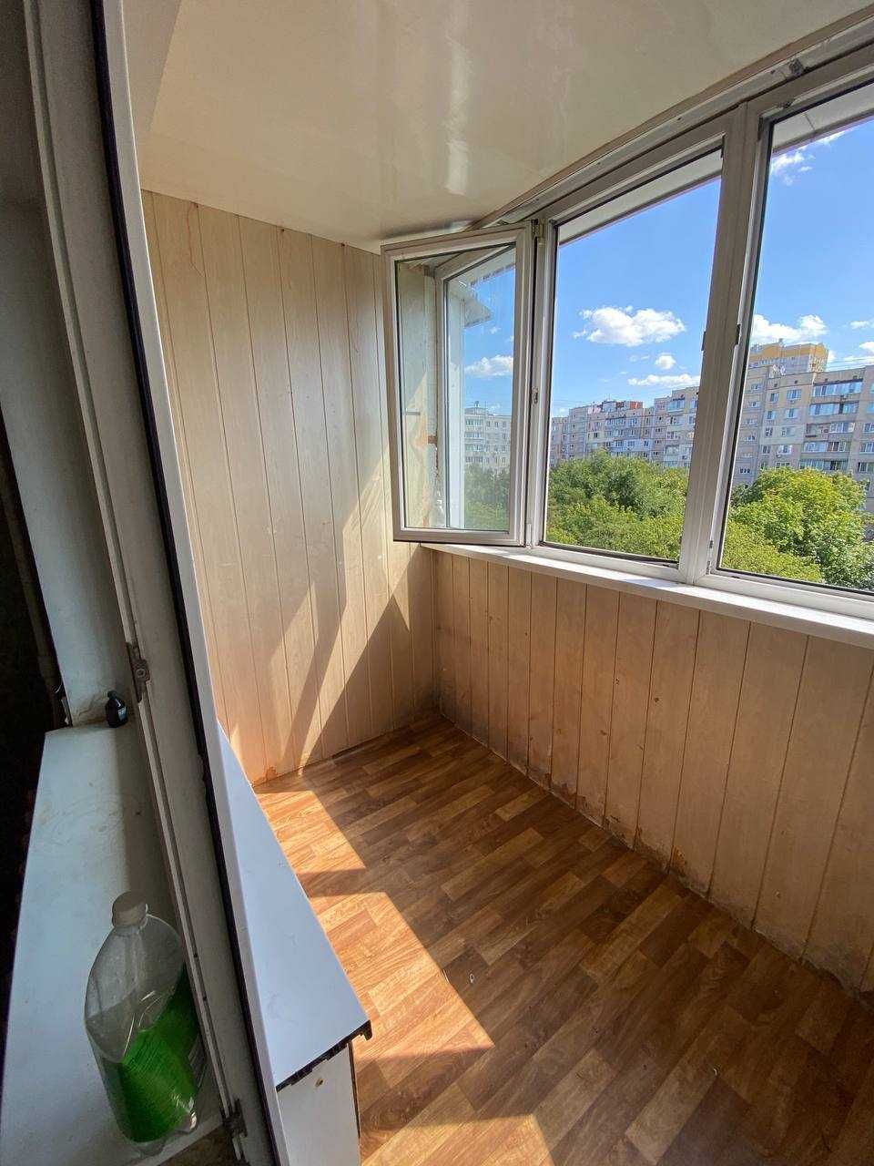 Продається 2-кімнатна місто Київ, вул. Булгакова, 5 – 43 000 у.е.
