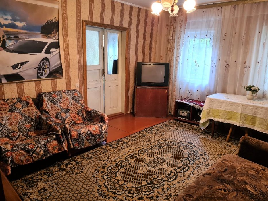 Продам велику ділянку з копанкою у Зарванці (біля Вінниці)