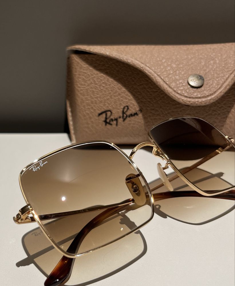 Óculos de sol Ray Ban como novos modelo super atual