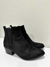 Botas de pele Pretas