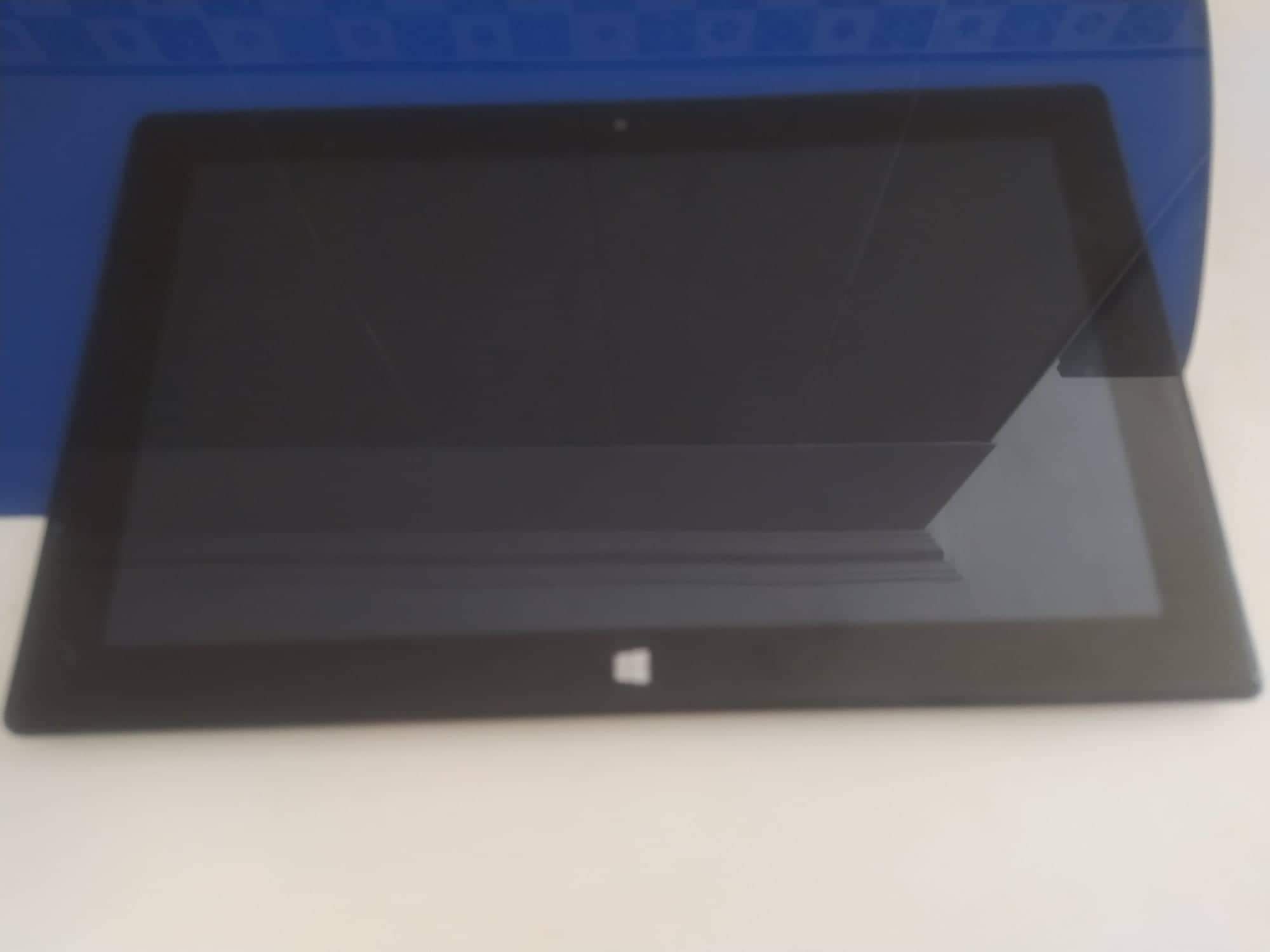 Surface rt muito bom estado