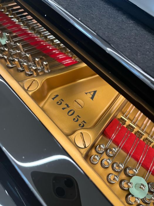 Fortepian Steinway & Sons model A po kapitalnym remoncie. Transport