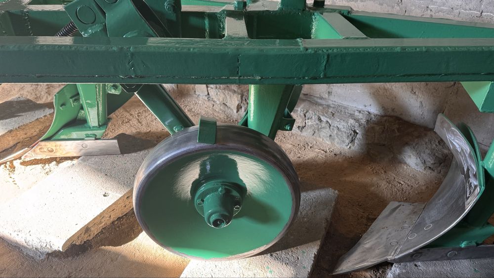 Pług 4 skibowy grudziądz