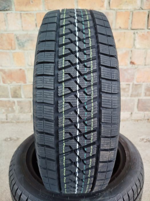 Шини 225/70R15C	Lassa	Wintus 2 116/114 | нові зимові 4шт
