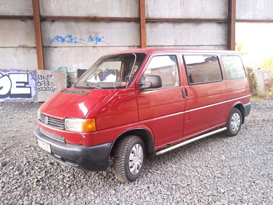 Продам бус в робочому стані.