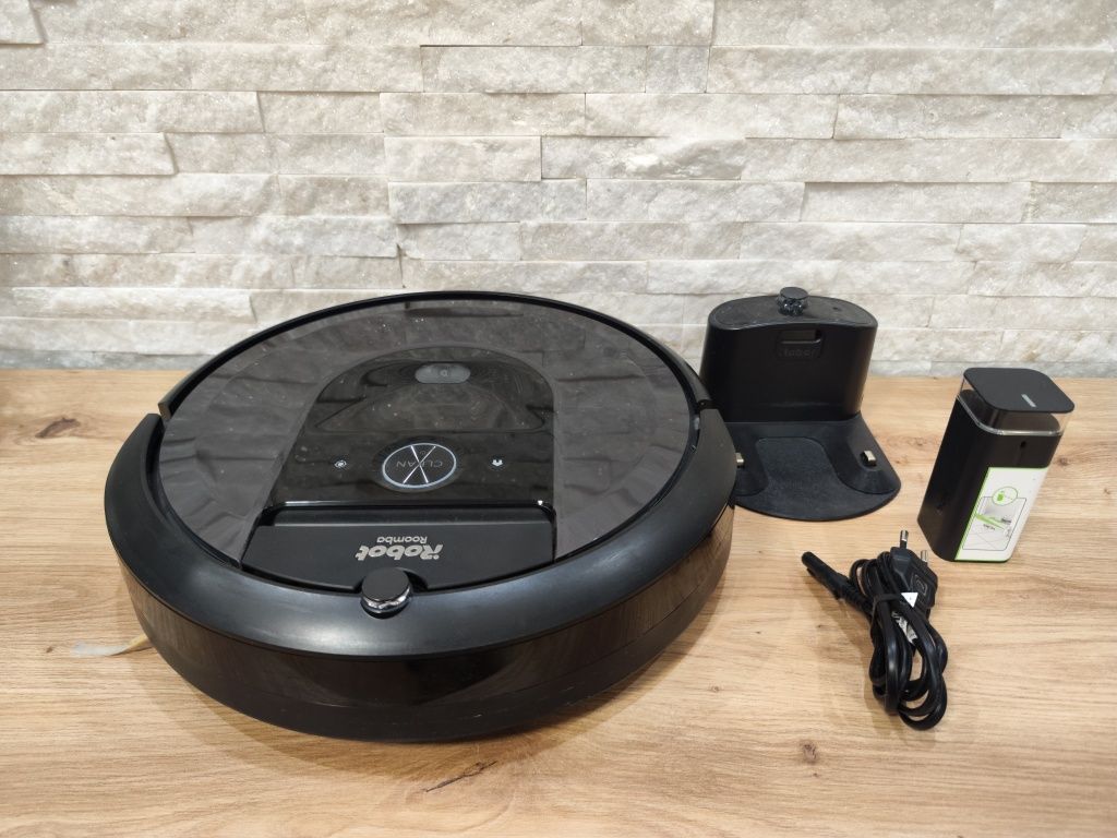 iRobot Roomba i7