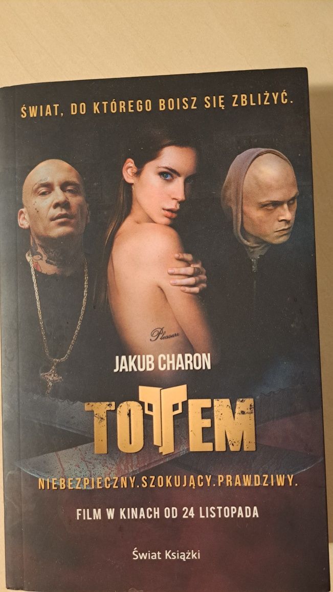 Totem - Jakub Charon