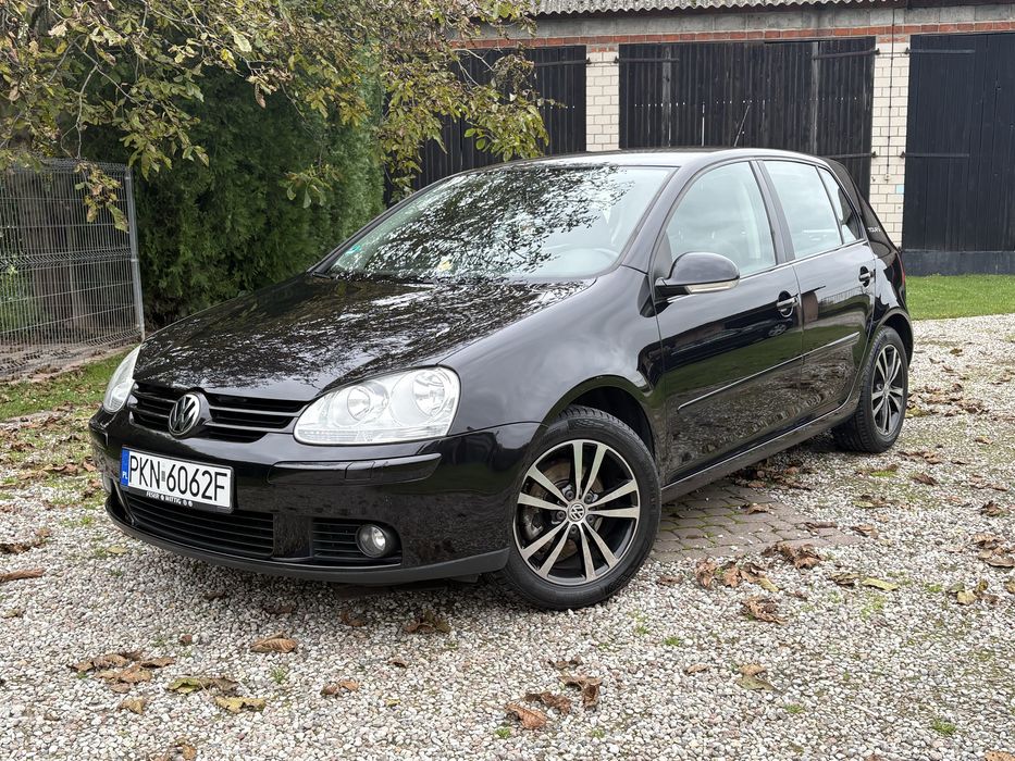 Volkswagen Golf V 1.6 mpi Tour bogata wersja zarejestrowany