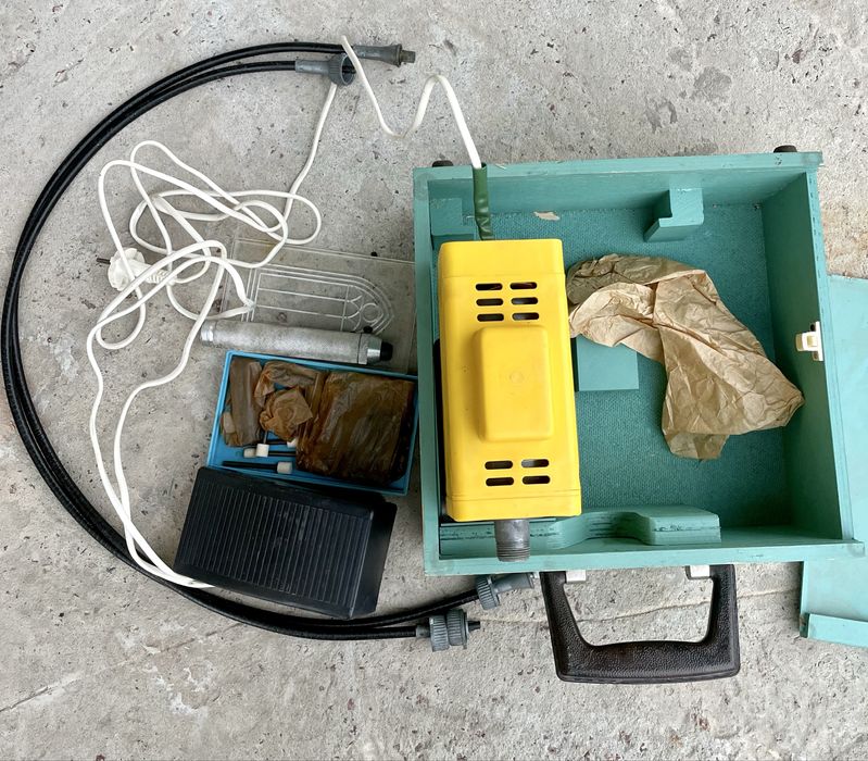 ГНОМ 2  Слюсарно-інструментальна машина