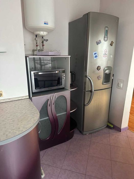 Здам подобово 3х - кімнатну квартиру на Оболоні біля метро