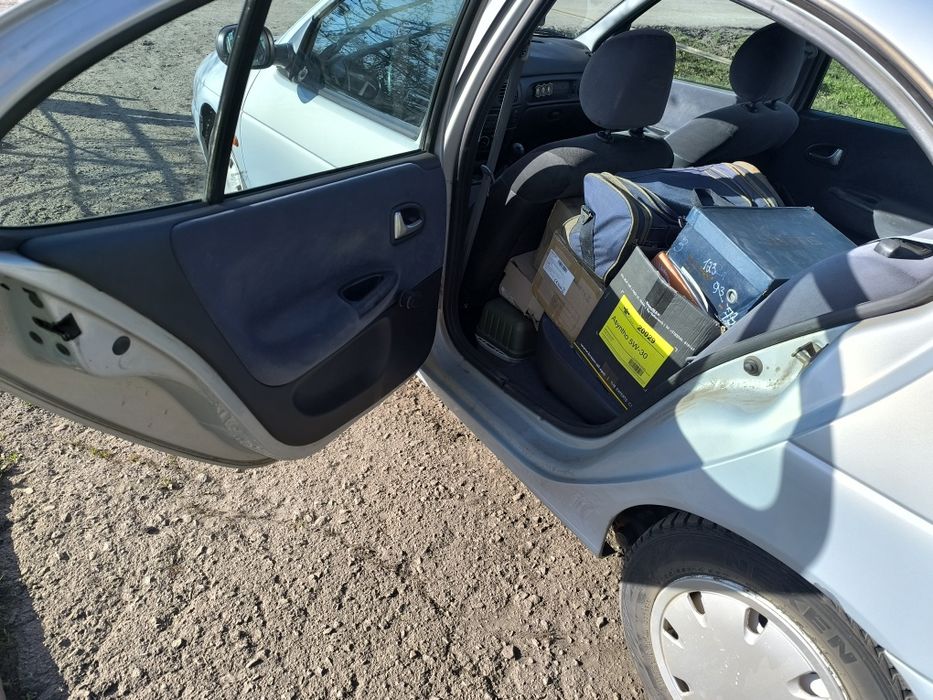 Рено Меган 1.4 бенз