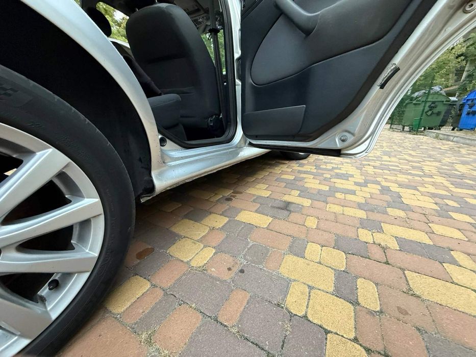 Продам автомобіль Skoda Octavia 2008