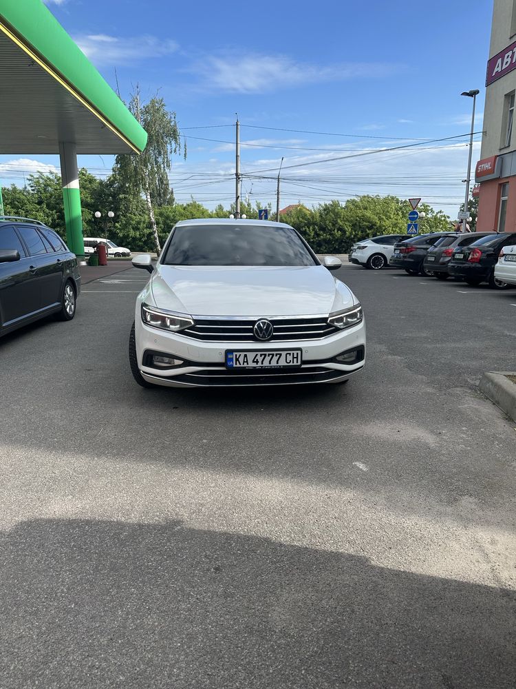 PASSAT B8 2021 Повний привід