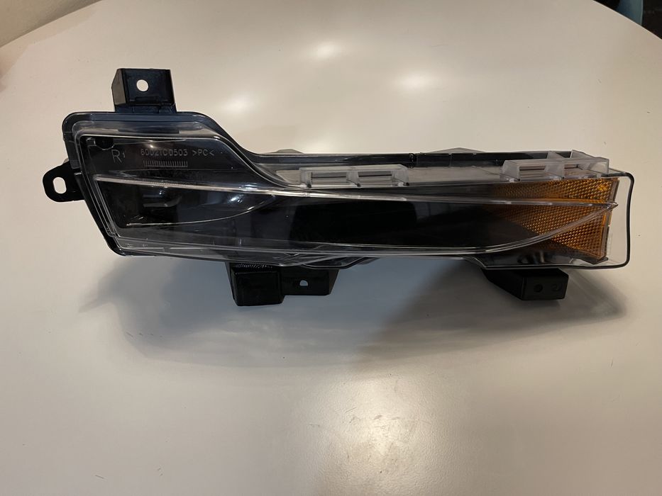 Бампер, передній бампер Tesla Model 3 тесла 3 2017 2018 2019 2020