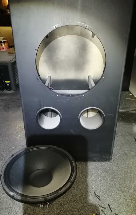 Короба MAG под сабвуфера 15 дюймов