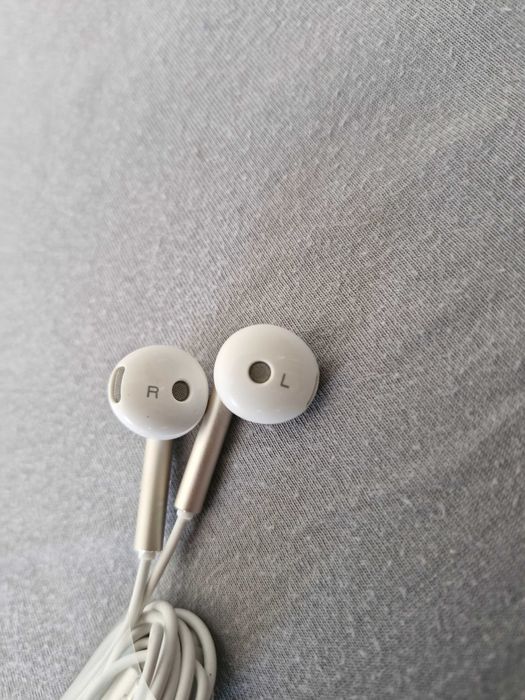 sluchawki Huawei przewodowe douszne