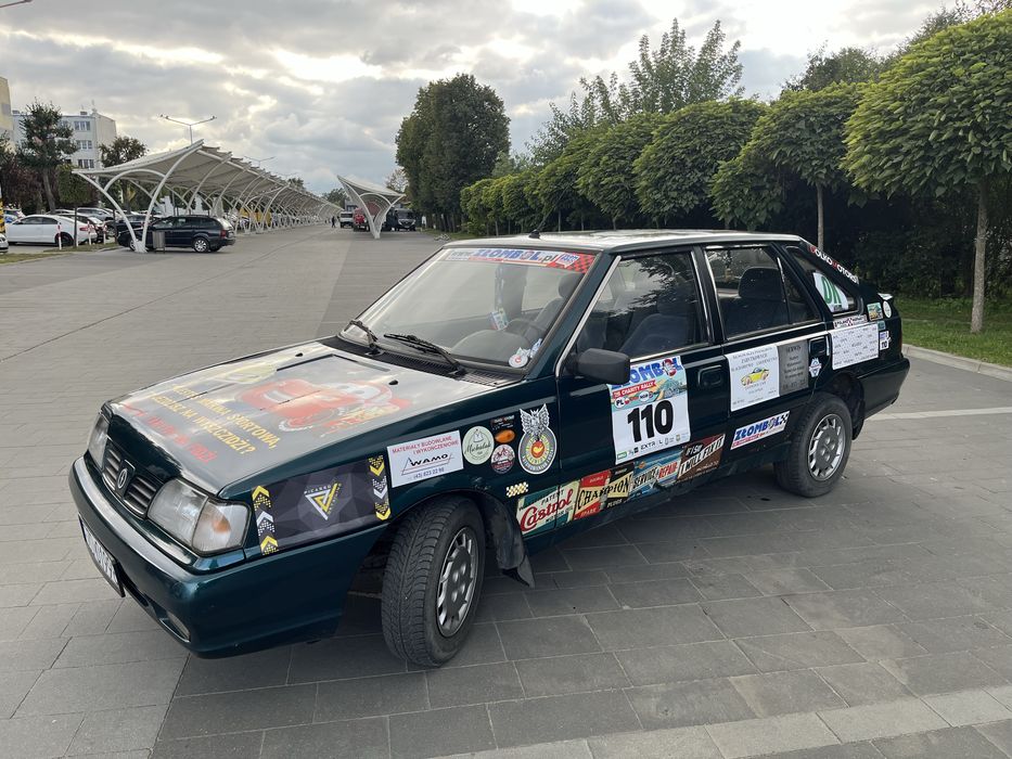 Polonez caro plus 1.6 gsi lpg złombol