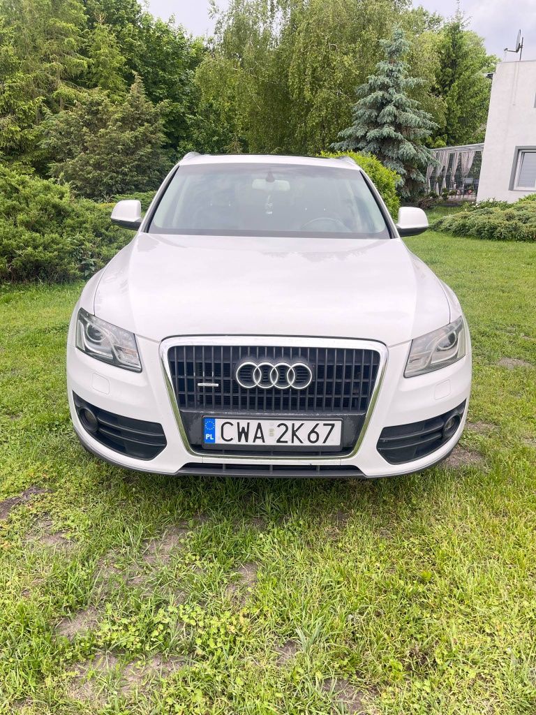 Audi Q5 2.0 tdi manual skóry panorama hak