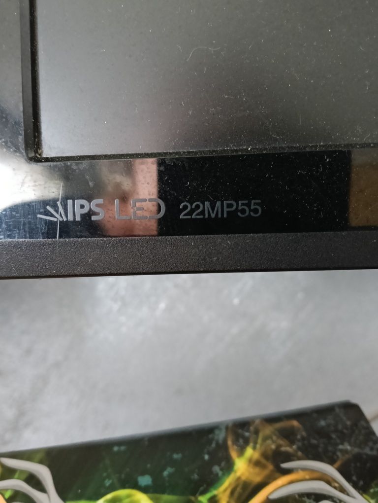Monitor LG praktycznie nowy