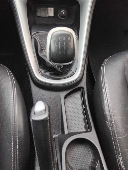 Lancia Delta 1.4 120 CV – 2009 – GPL Prins – Volante Pele – Isofix