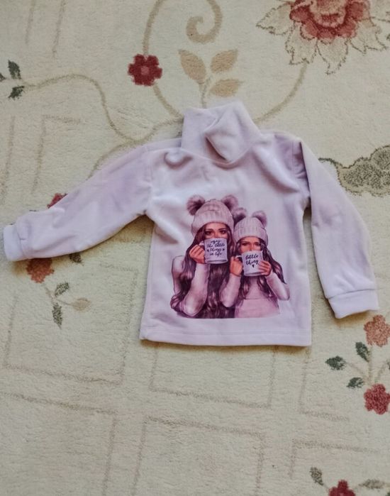 Продам теплу водолазу для дівчинки