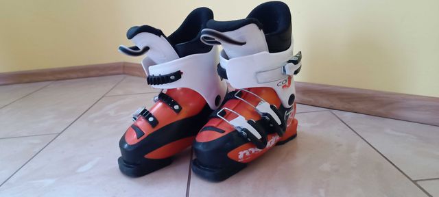 Buty narciarskie dziecięce