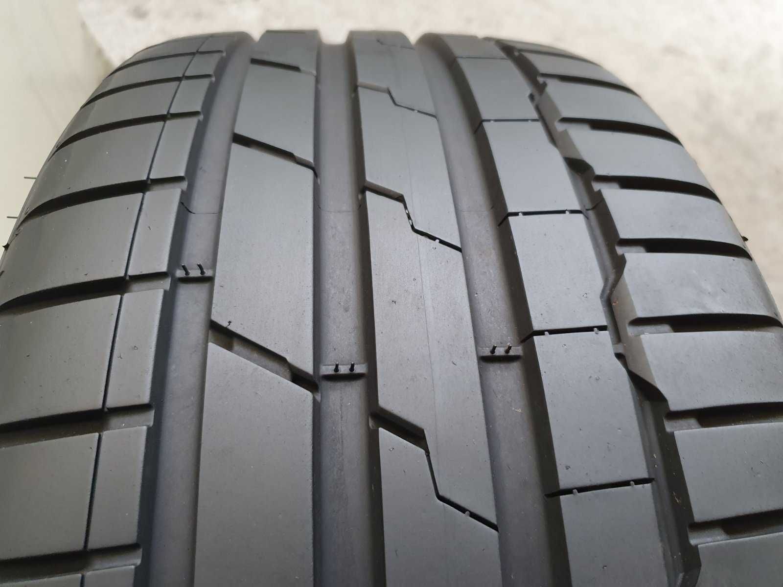4x Hankook Ventus S1 Evo 3  235/35r19 7,2mm