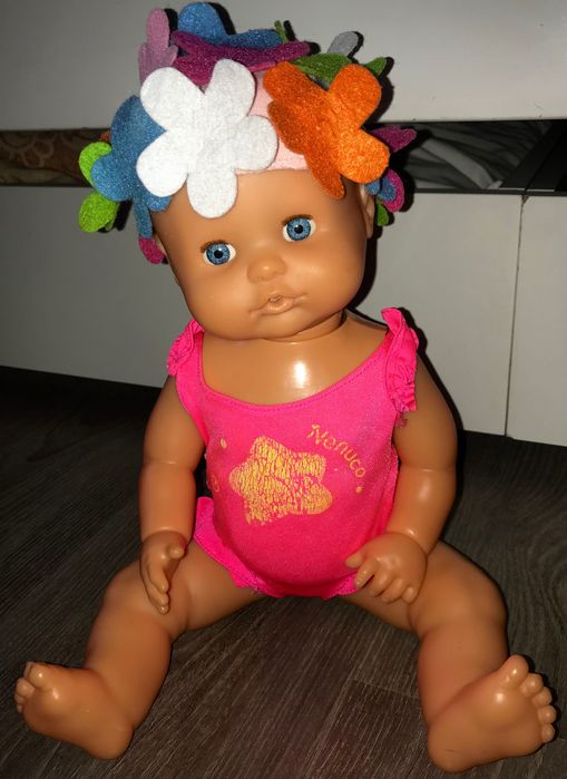 Фірмовий пупс з набором Nenuco, Famosa