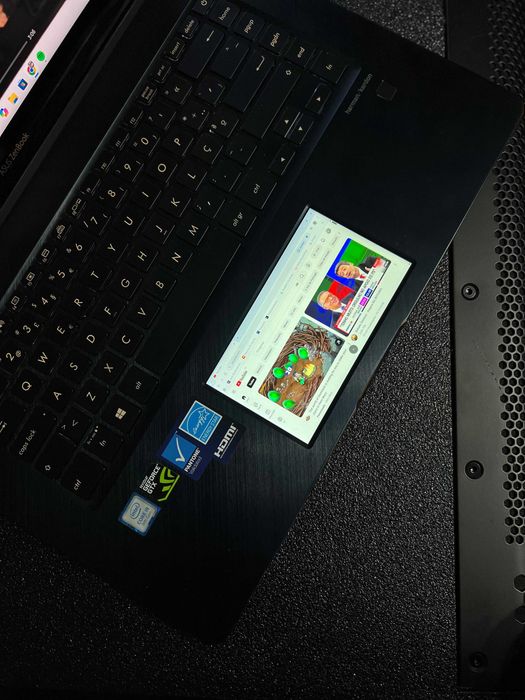 Asus ZenBook Pro 14 - i9, 16GB RAM, 1TB SSD, Ecrã Touch + ScreenPad